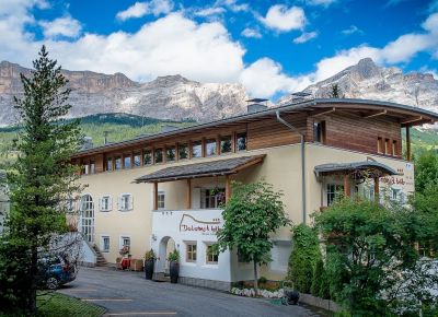 Dolomit Boutique Hotel